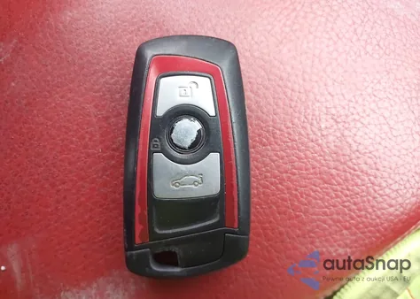 2013 BMW 328I xDrive из США, поврежденный, VIN WBA3B5C55DF596525